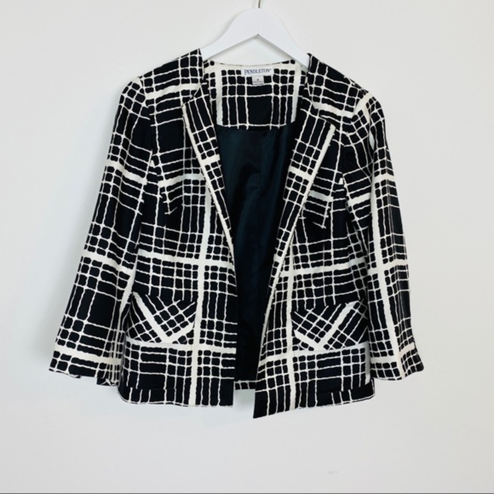 Pendleton Check Blazer Size 6